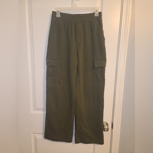Old Navy Active Dynamic Fleece High-Rise Wide Leg Size M (TS-E5) - Picture 1 of 9